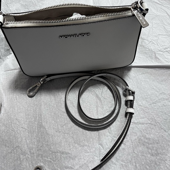 Cross body Michael Kors bag - Picture 11 of 15